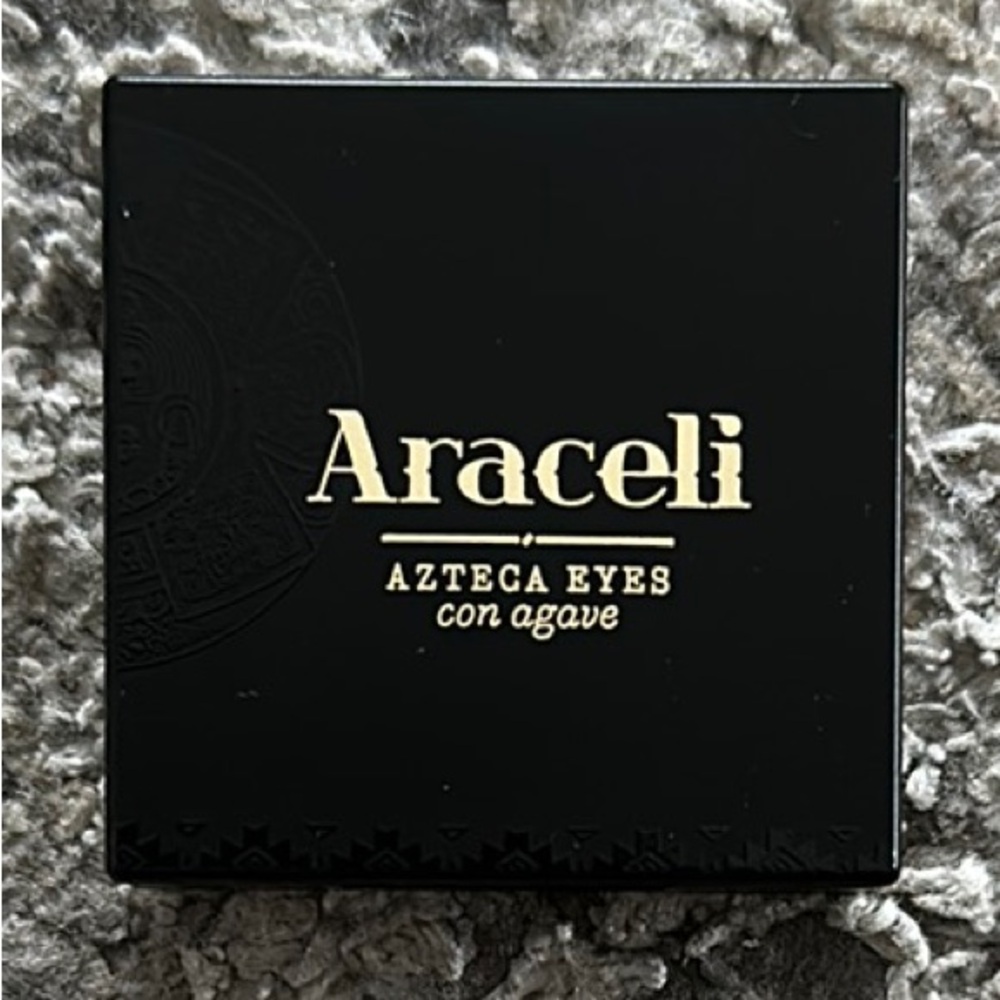 Araceli Copper Chocolate Eyeshadow